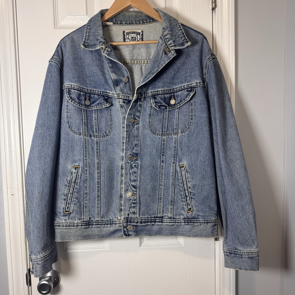 Vintage Lee Jacket Mens Large L Blue Denim Trucker USA VTG Jean Pockets Button